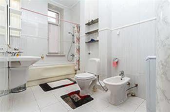 Uavoyage Business Apartments Kiev Luaran gambar
